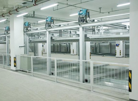 Slabhra an trealaimh pháirceála tríthoiseach Chliste